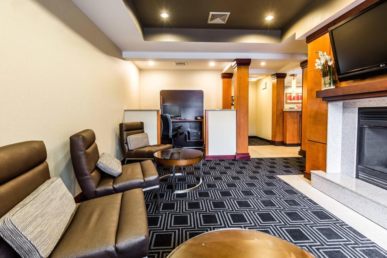 Towneplace Suites By Marriott Gilford Zewnętrze zdjęcie