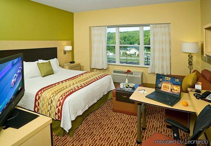 Towneplace Suites By Marriott Gilford Pokój zdjęcie