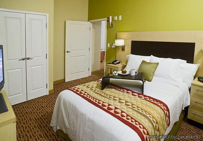 Towneplace Suites By Marriott Gilford Pokój zdjęcie