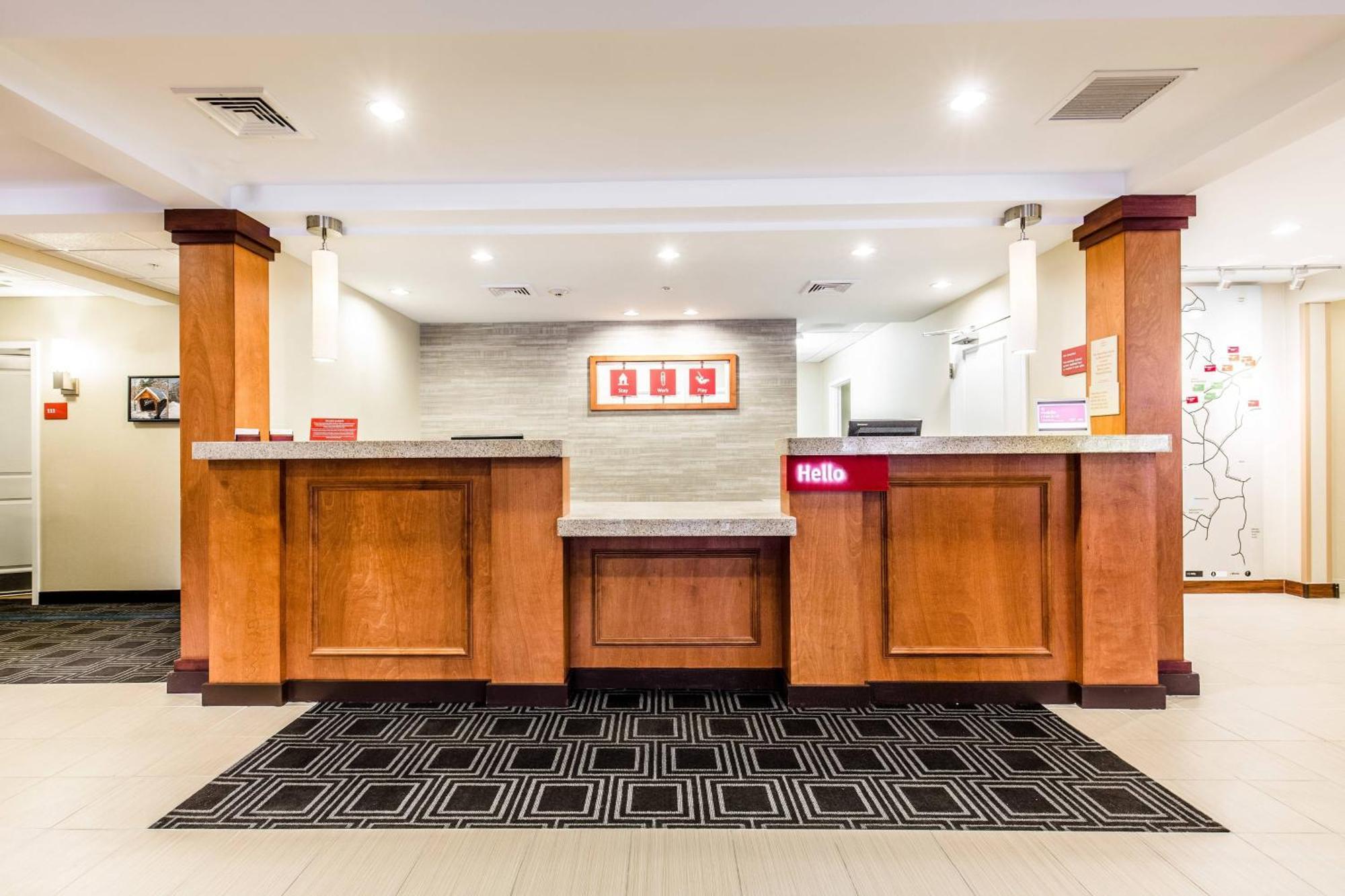 Towneplace Suites By Marriott Gilford Zewnętrze zdjęcie